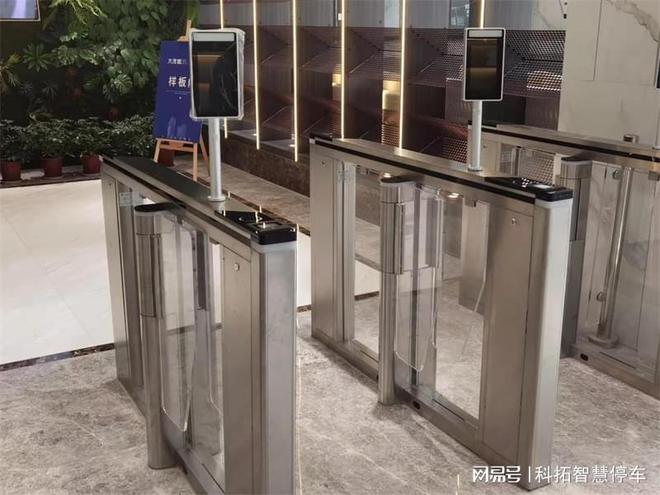 分体式门禁机与门禁一体机的区别在哪里？系统工程应按需选择(图1)