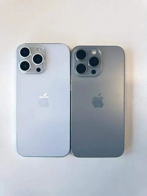 不怕华为吗iPhone16ProMax居然还用这么小尺寸的传感器(图5)