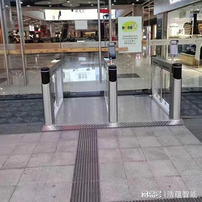 摆闸人脸识别门禁系统写字楼人行通道闸机健身房消费系统道闸(图2)