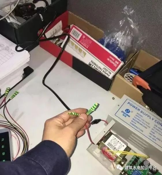 门禁系统现场接线图(图1)