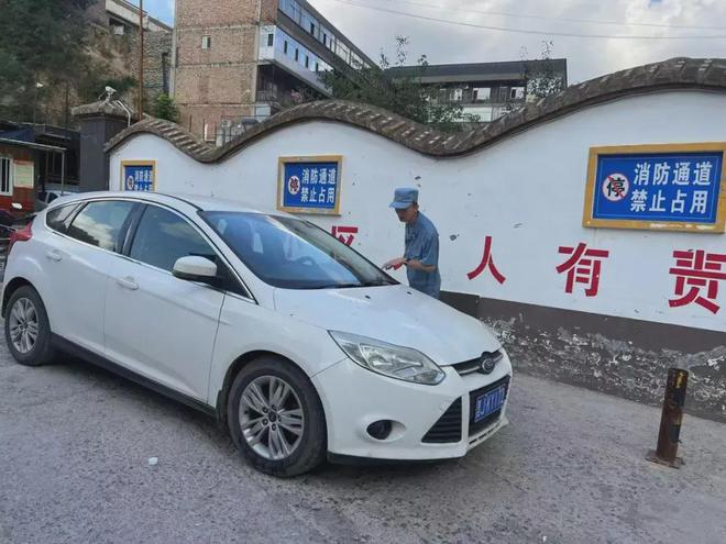 石楼县“三高”战略全域推进“一委一中心一所”建设(图7)