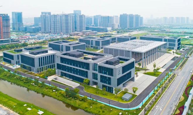 这些“最强大脑”正引领产业前沿(图1)