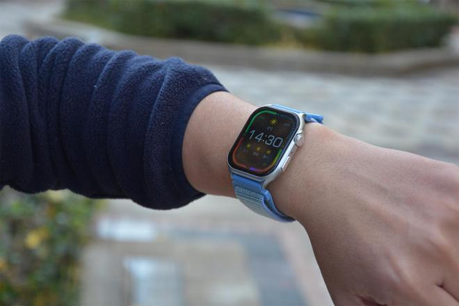为青春代言联想LenovoWatchFit运动手表体验智能贴心高颜值(图5)