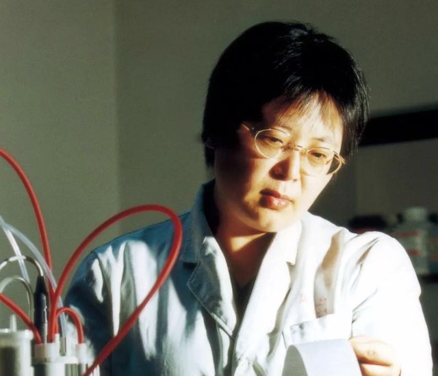 生活中的清华女将军陈薇少将(图3)