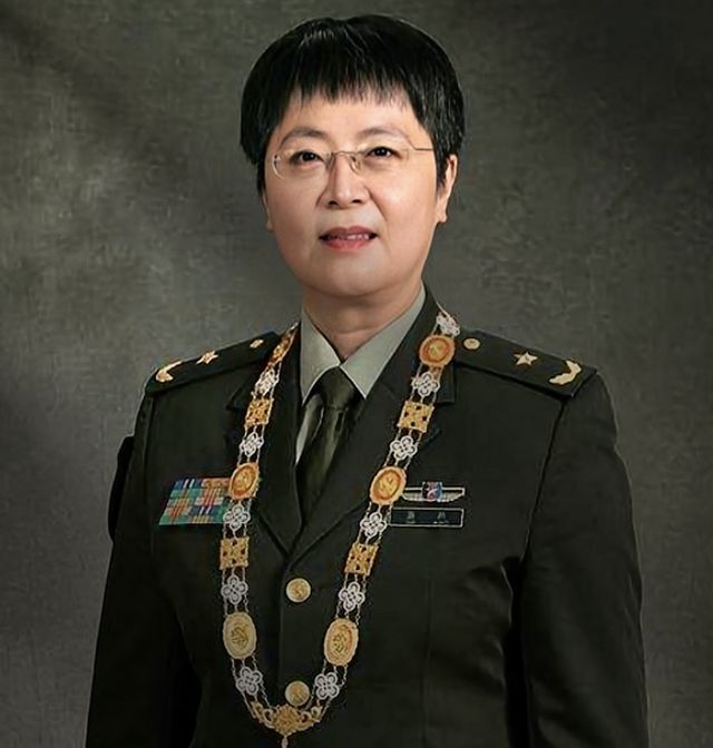 生活中的清华女将军陈薇少将(图5)