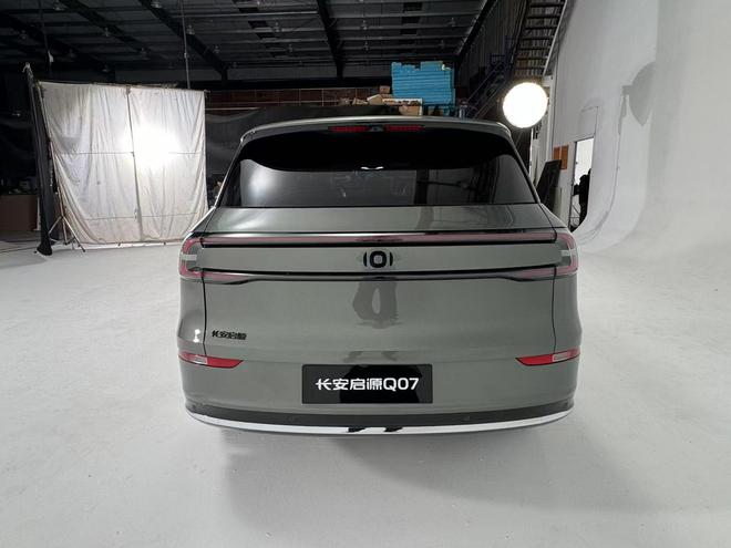 搭载单激光天枢智驾长安启源Q07正式亮相(图4)