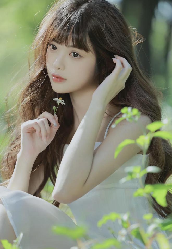 小巷子里的秘密(图1)