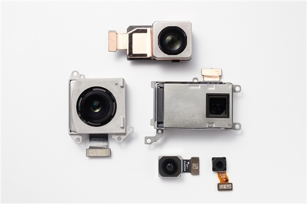 OPPOFindX8Ultra首发超晶态蓝玻璃+一英寸传感器(图2)