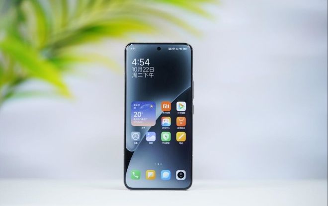 小米16Pro系列配置曝光：两个屏幕尺寸标配潜望长焦镜头(图2)