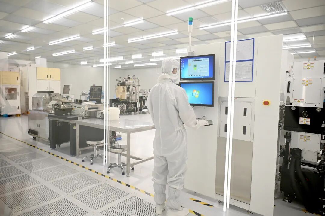 重庆首个8英寸MEMS“超级工厂”在重庆高新区通线投产(图1)