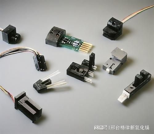 揭秘高纯氧化镁（MgO）在电子传感器中的应用！(图1)