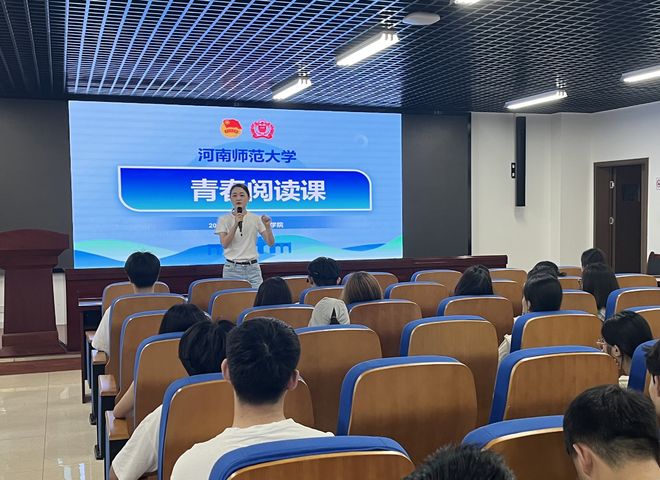 2025年十大预警专业出炉！工商管理排第一你的专业上榜了吗(图8)