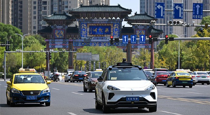 中国车企借力高通零跑方案突围自动驾驶第三极正在改写美企双雄格局？(图1)