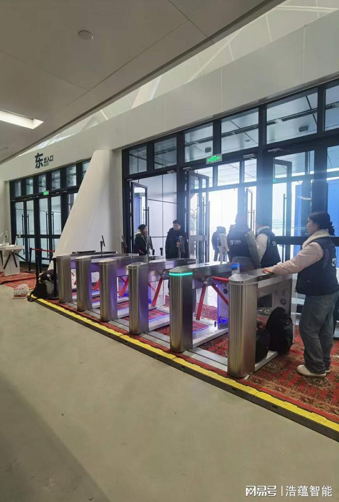 闸机门禁卡：智能科技在门禁管理中的应用(图2)