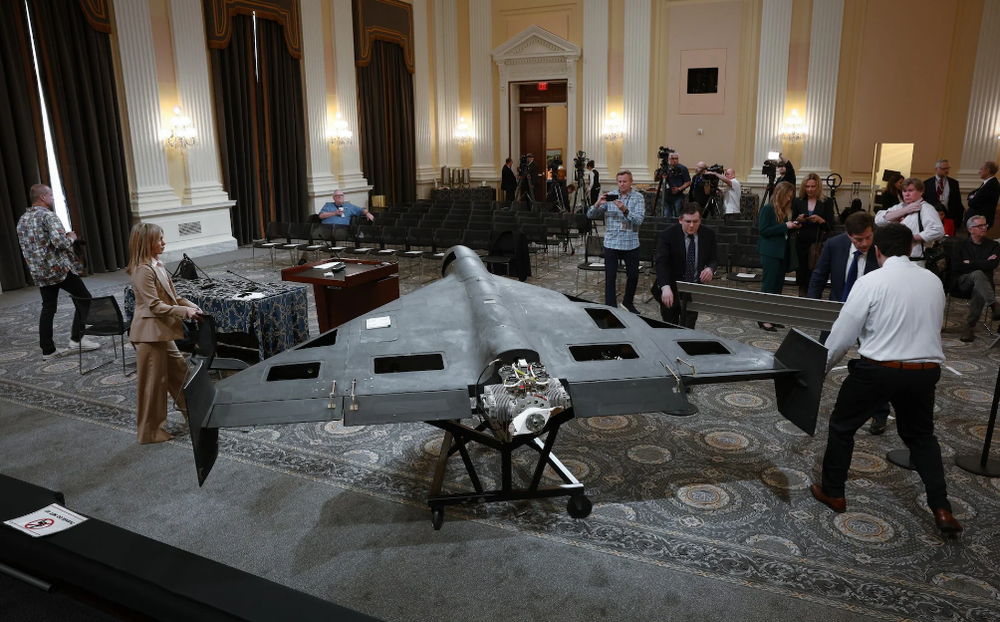 伊朗无人机“立大功”！王亚男：伊朗无人机的制造方式可为其提供长期作战的能力(图2)