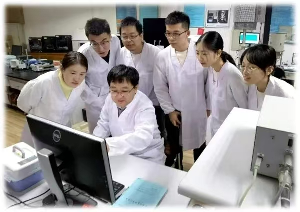 【老师您好！】刘明：扎根一线育桃李产教融合铸匠心(图2)